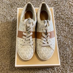 Cute Michael Kors Sneakers